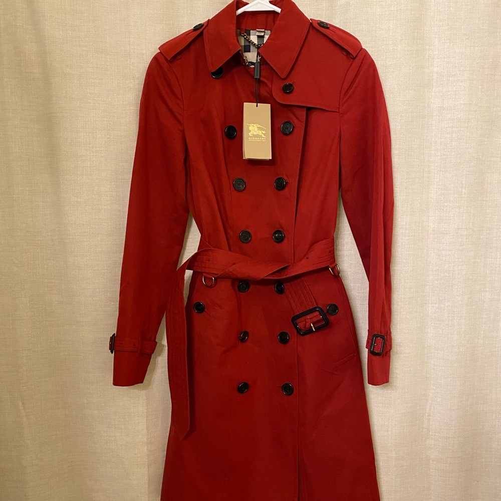 Burberry Heritage Sandringham Trench Coat, Parade Red, Long - Picture 2 of 13